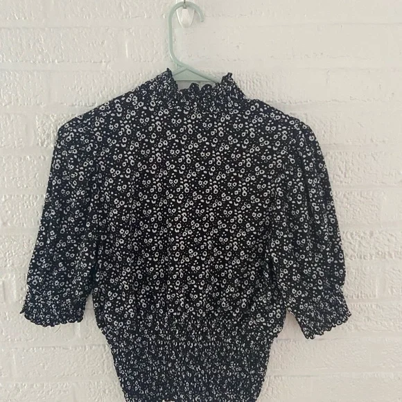 ASOS High Neck Floral Blouse - Picture 4 of 4